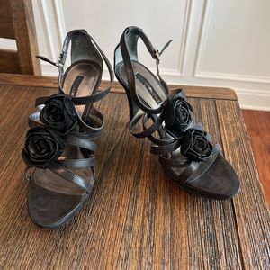 Bandolino black heel with flower detail. Size 7.5